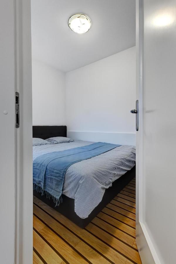 Apartments Viola ซาเกร็บ ภายนอก รูปภาพ