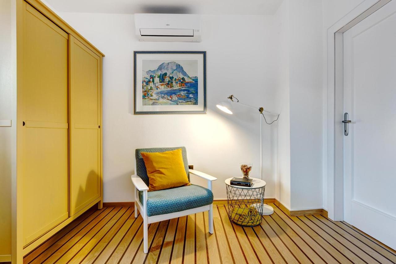 Apartments Viola ซาเกร็บ ภายนอก รูปภาพ