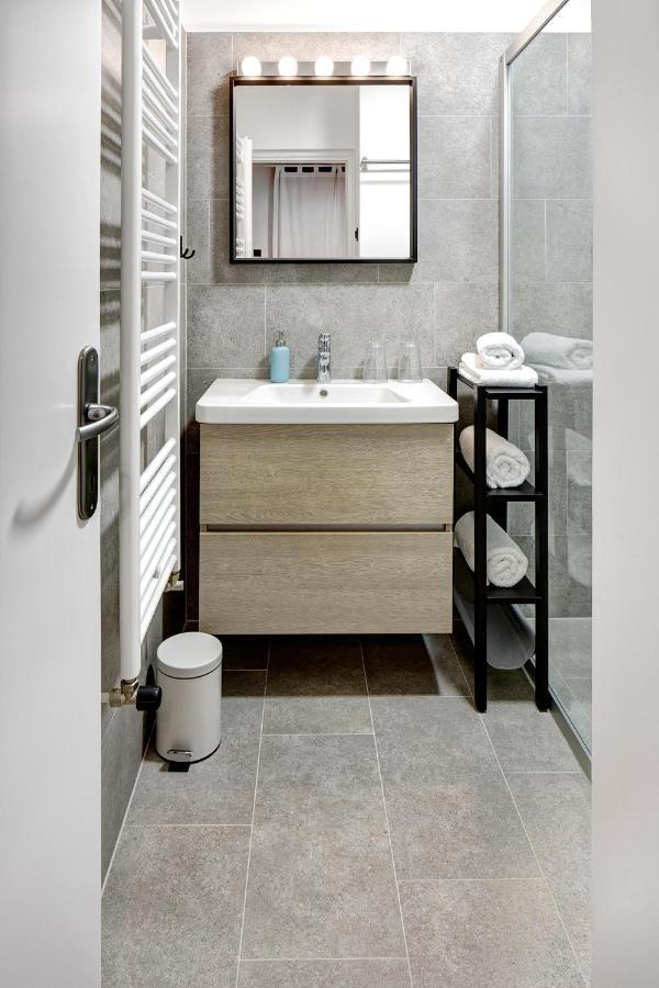 Apartments Viola ซาเกร็บ ภายนอก รูปภาพ