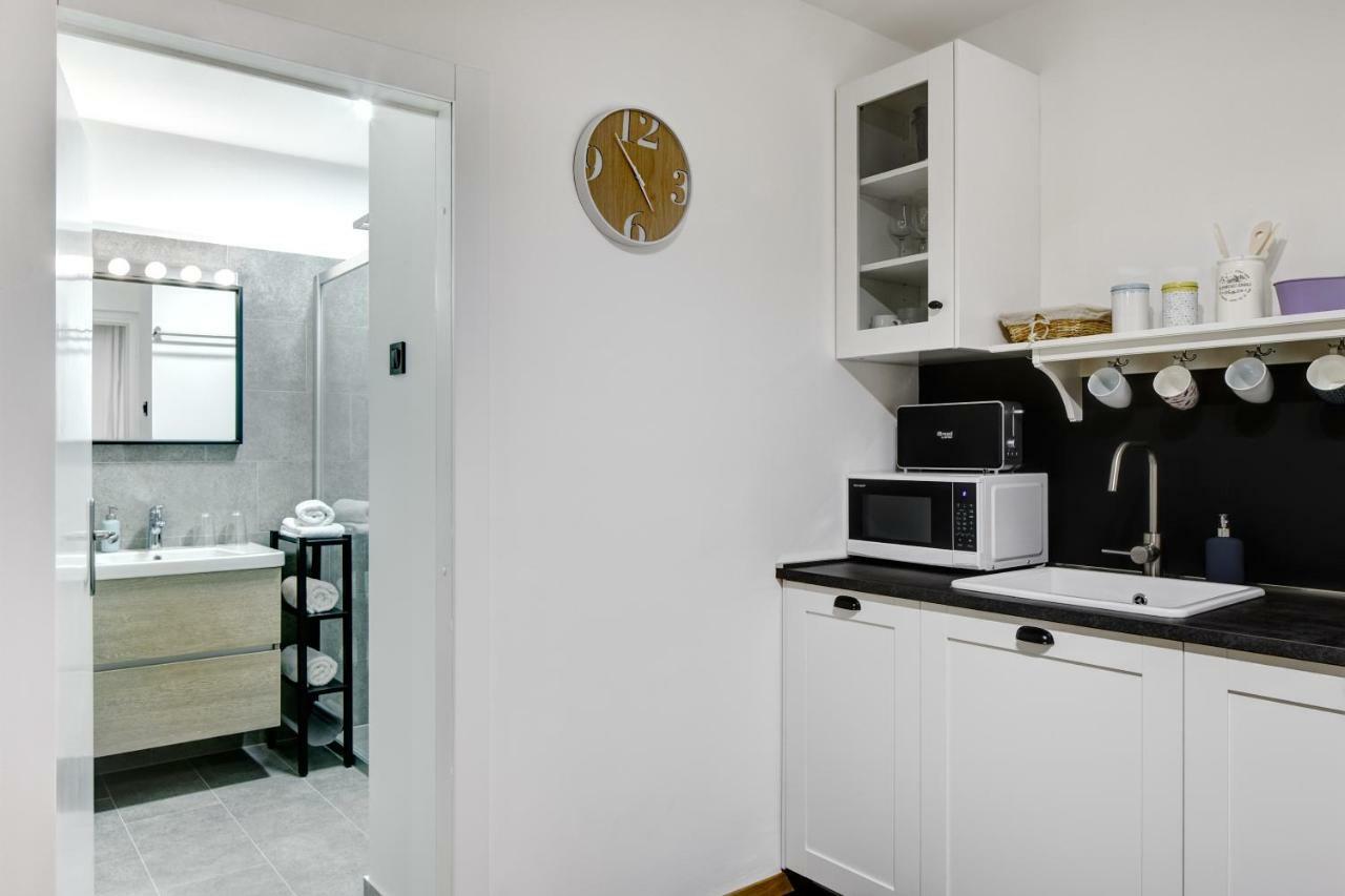 Apartments Viola ซาเกร็บ ภายนอก รูปภาพ
