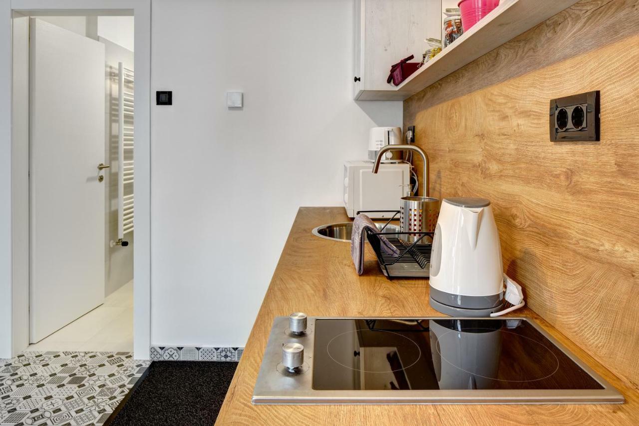 Apartments Viola ซาเกร็บ ภายนอก รูปภาพ